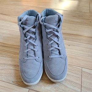 Sorel out and about wedge